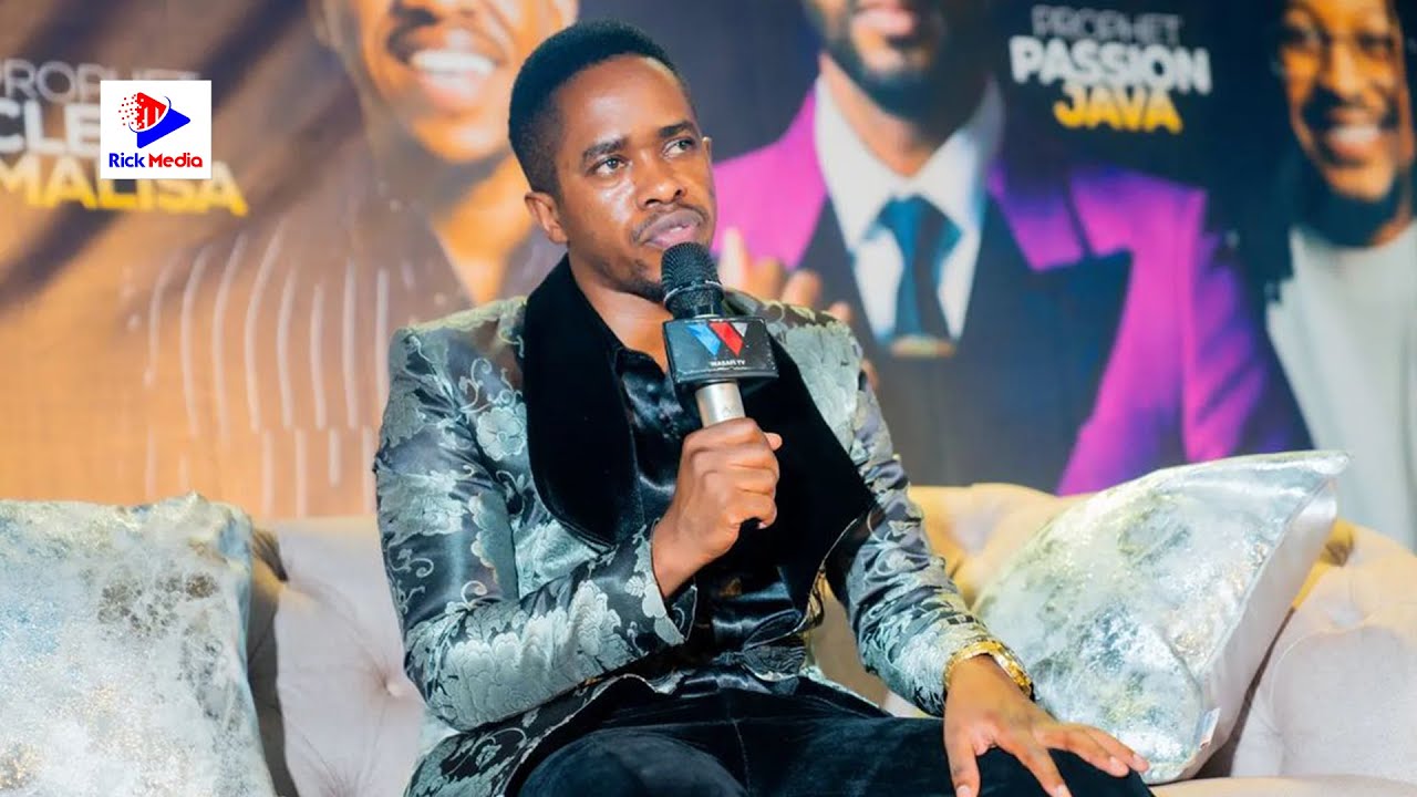 NABII MALISA Azua Gumzo baada ya Kudai Amemfufua Mama yake mzazi mara tatu baada ya Kufariki
