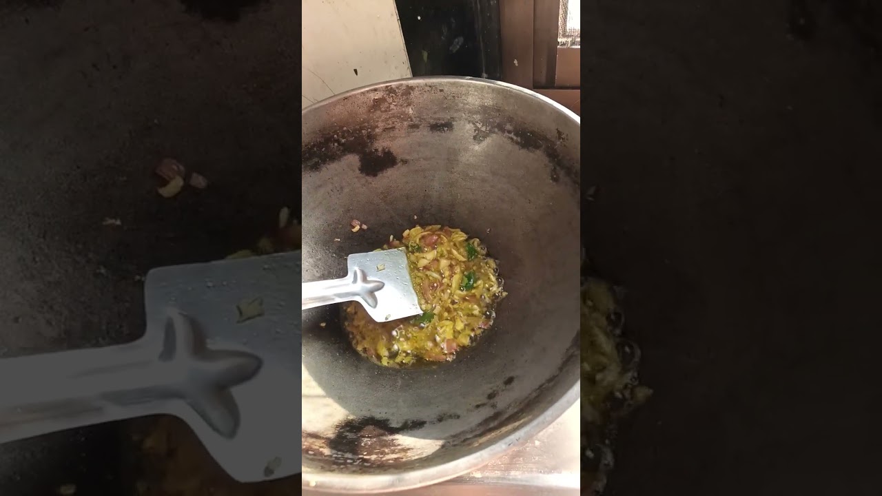 अगर कुछ खाने का मन ना हो तो बनाओ आलू मटर और टमाटर कि सब्जी #cookingrecipes #pigmorag vlogs 