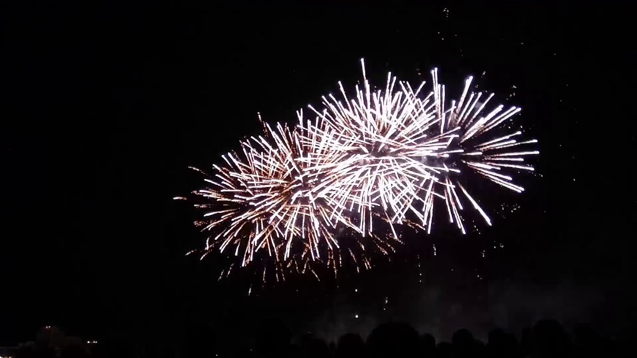 Superbe feu d artifice Royan 15 08 2018