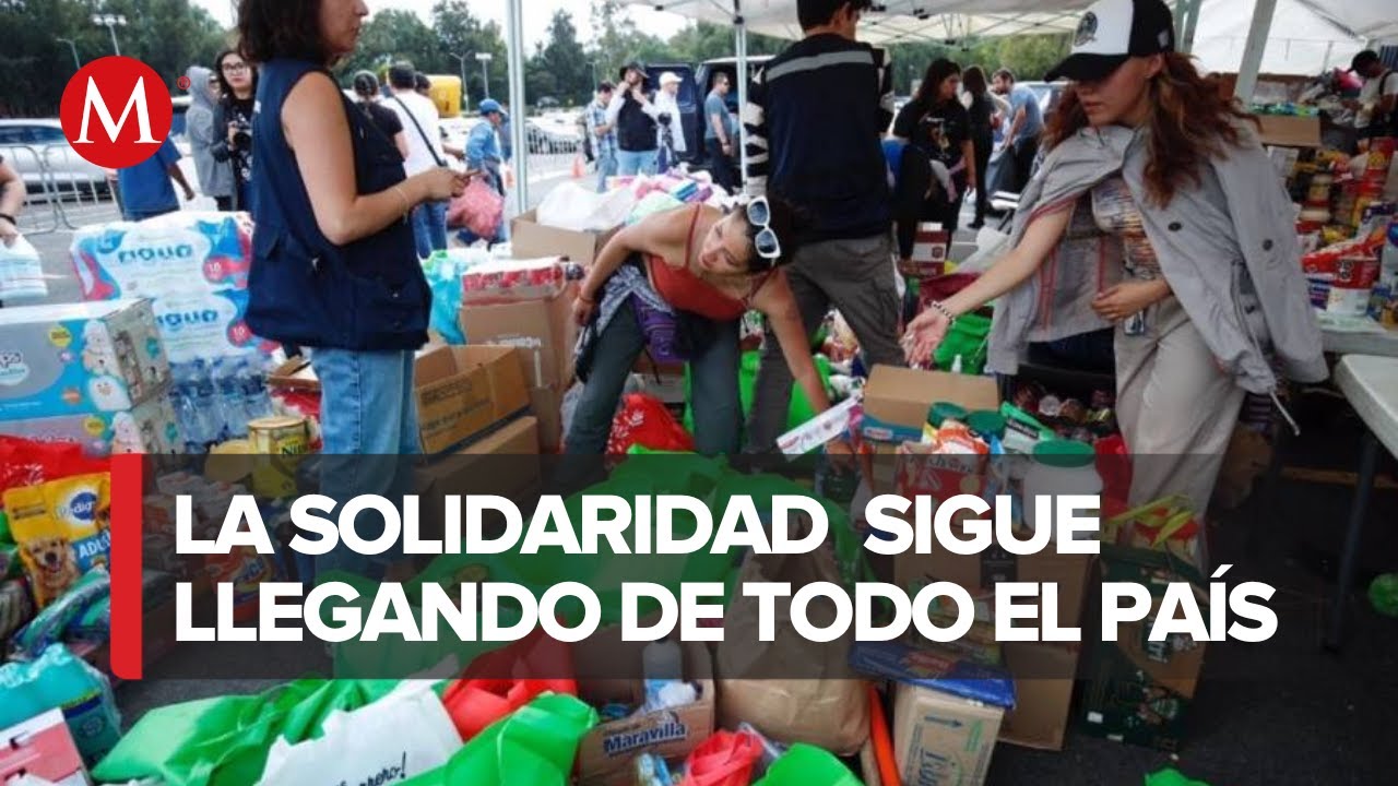 Autopista a Acapulco abarrotada, contin&uacute;a llegando ayuda para damnificados por hurac&aacute;n 'Otis'