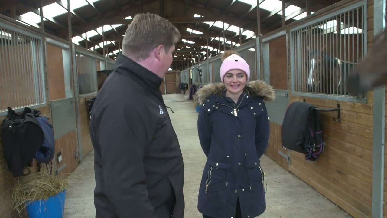 Dan Skelton Stable Tour 2022/23 season - Bumper horses and three-year-olds - Racing TV