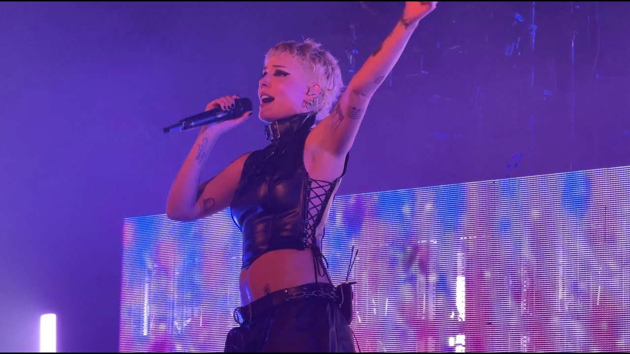 Bad at Love (Live) - Halsey, Toronto 2026