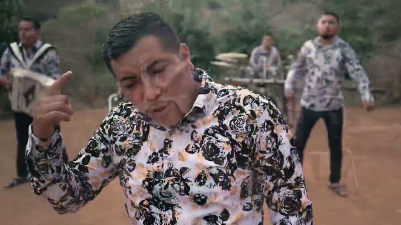 Falsos y habladores Imparable Banda Cerritos