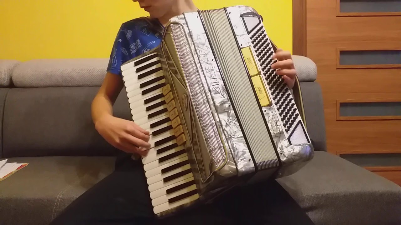 Bóg się rodzi akordeon Manfrini 120