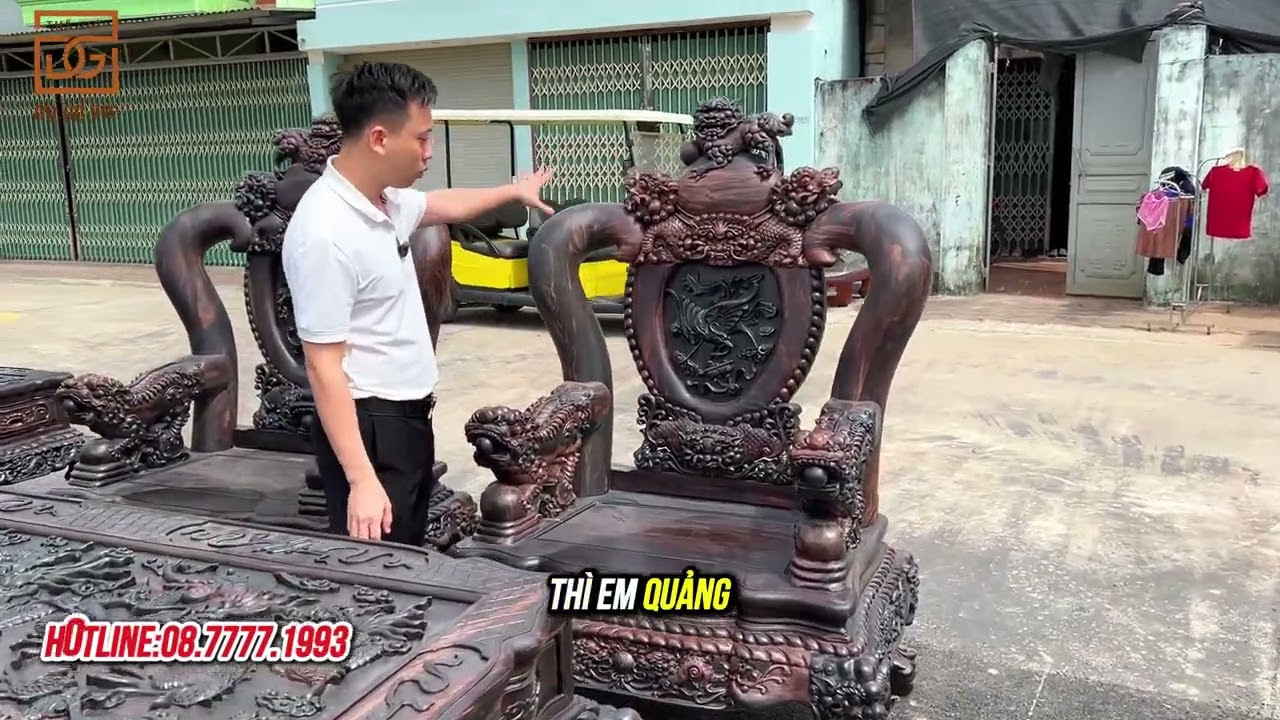 Siêu phẩm nghê hoàng đễ cột 15 chân 16 gỗ mun hoa lào