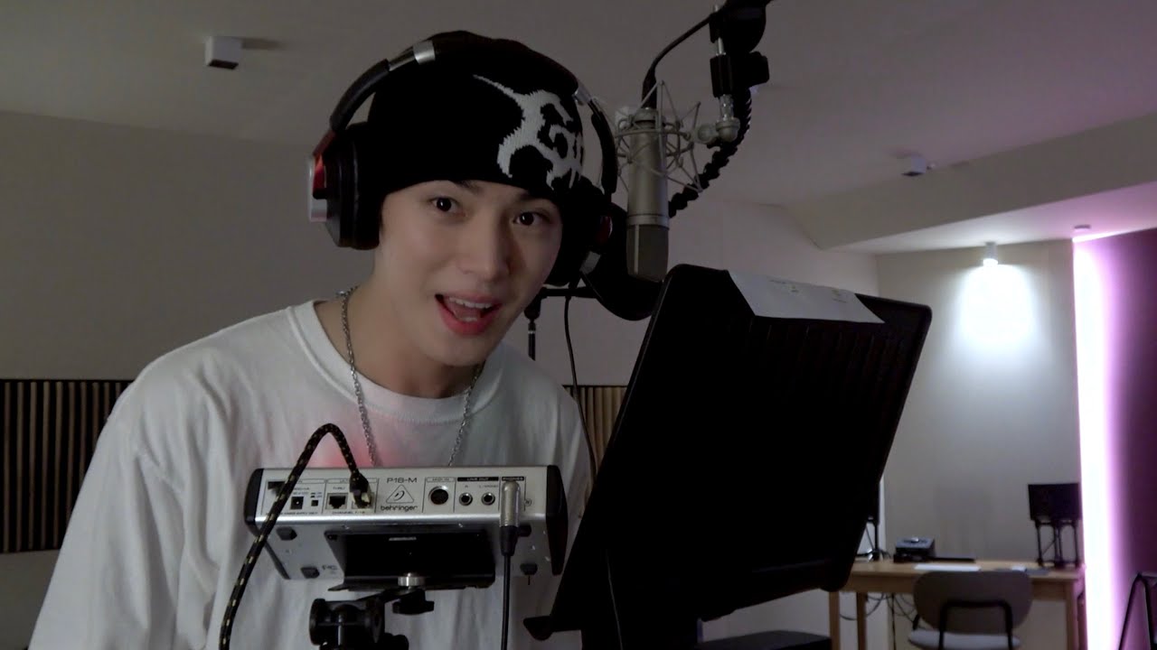 OMEGA X (오메가엑스) | 'iykyk' Recording Behind #iykyk 🎙️✨