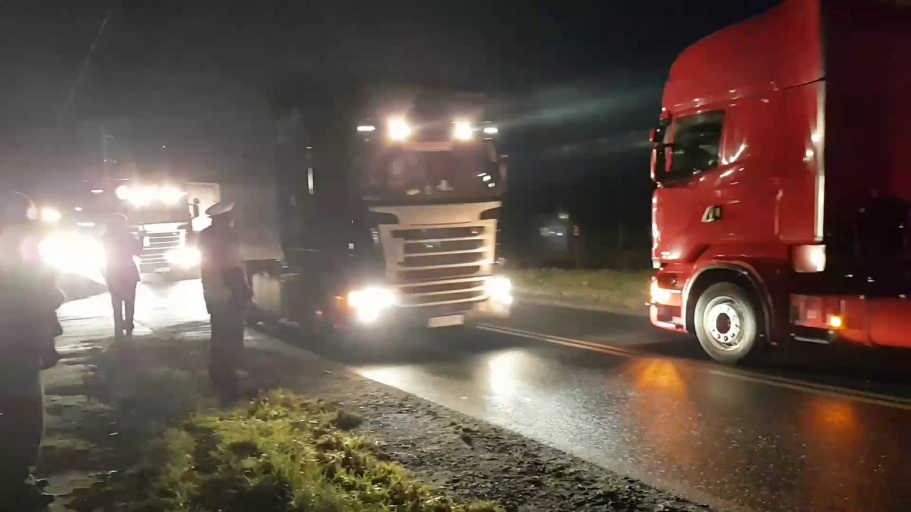 Hołd oddany przez kierowców dla Ś.P.  Łukasza Urban