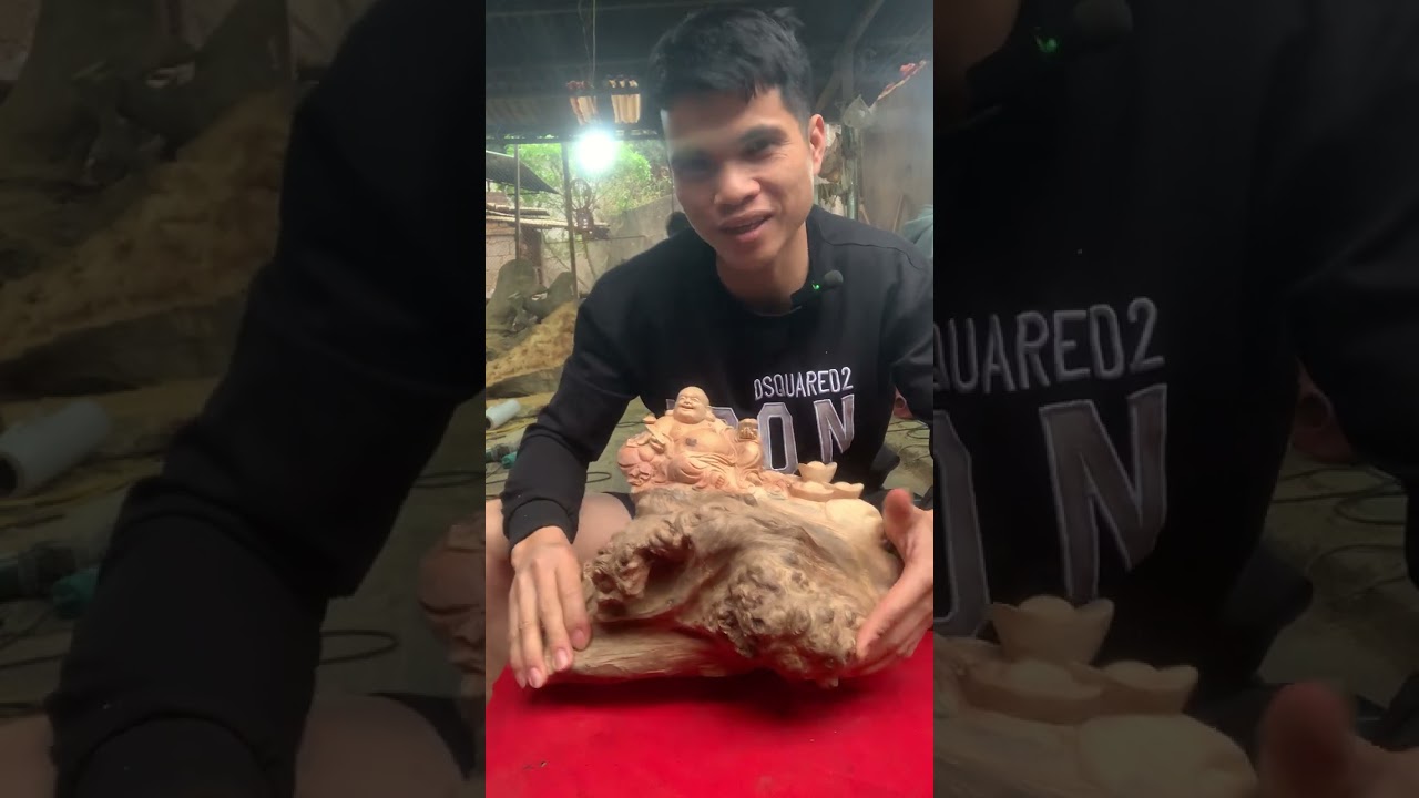 Báo giá di lặc gỗ bách vàng bám nu quý hiểm