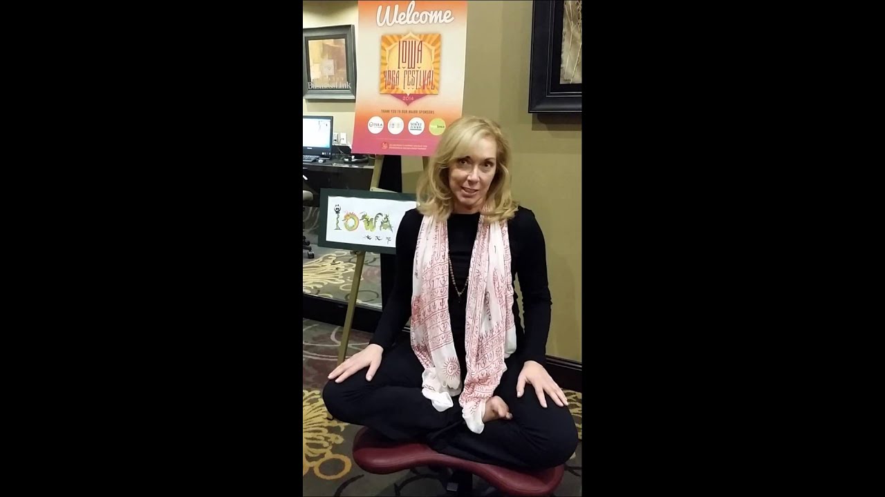 Soul Seat Review - Ann York of Iowa Yoga Festival, "I've decided how I'm going to sit!"