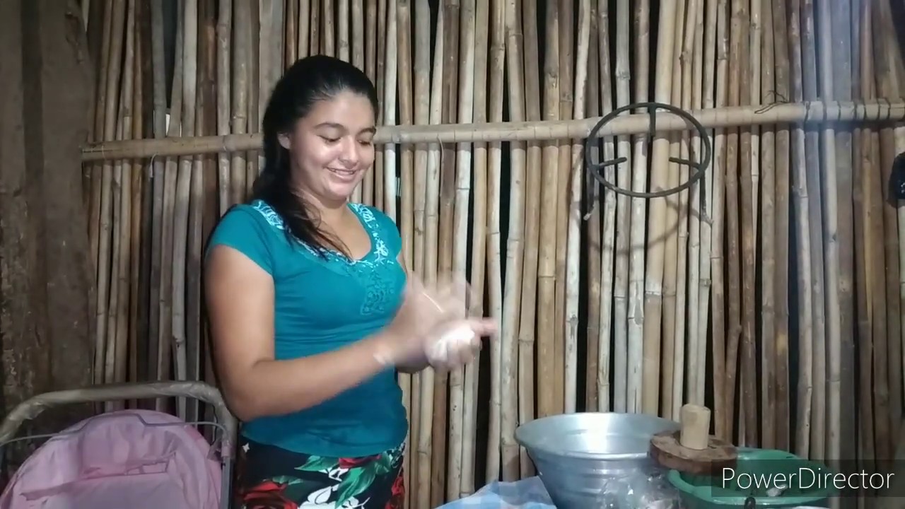 Mi lindo el salvador sv haciendo pupusas
