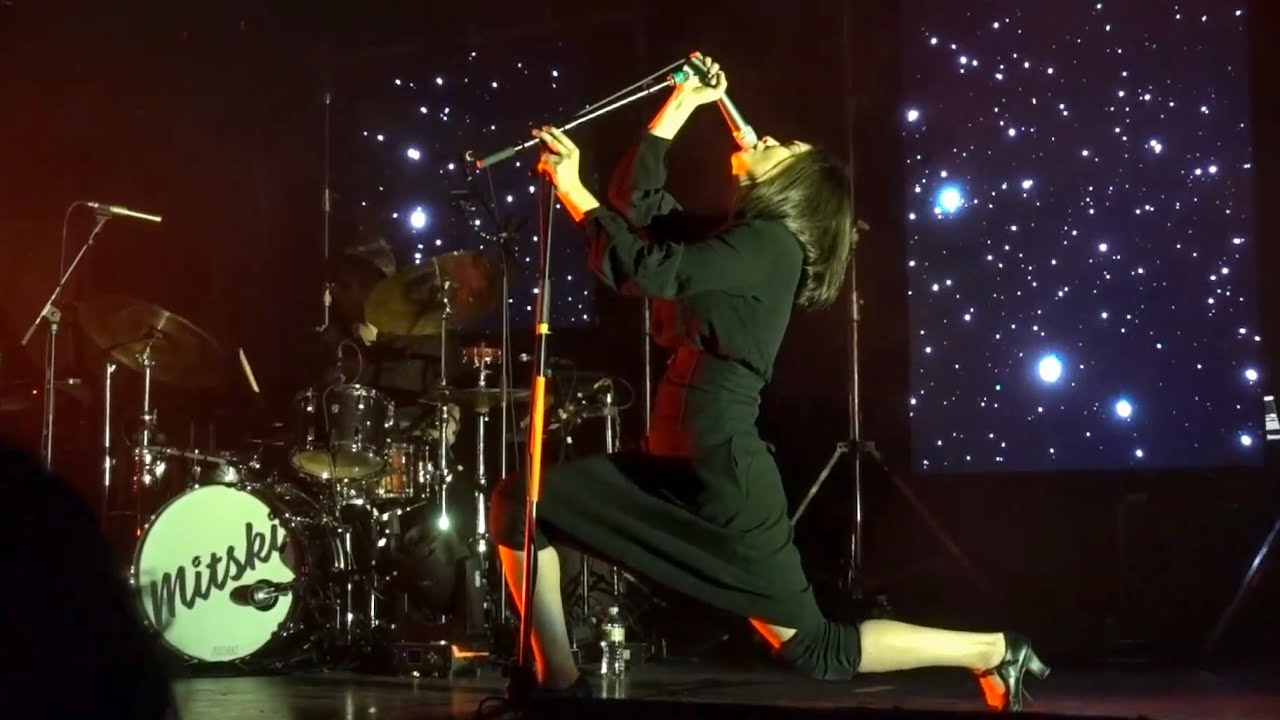 Mitski - I Want You (Brooklyn Steel, NYC 12/1/18)