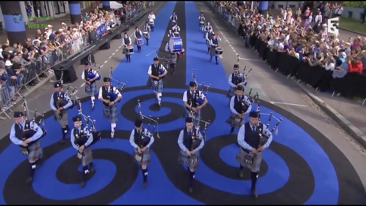 La Grande Parade du Festival Interceltique de Lorient 2014