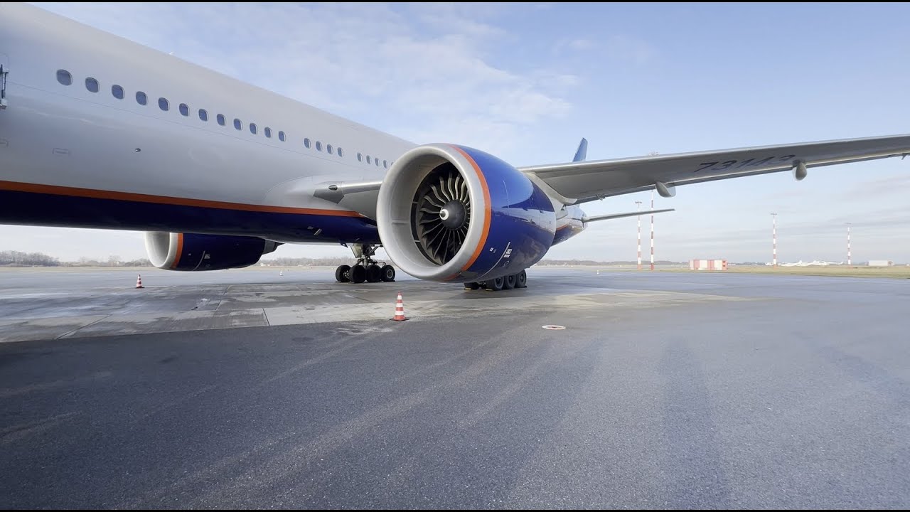 Полет в бизнес классе на Boeing 777 | Рейс Калининград - Москва | Аэрофлот | 4K