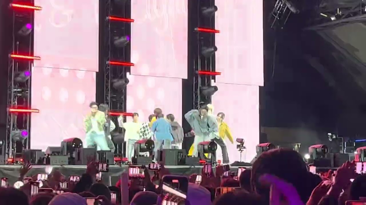 SEVENTEEN-Left & Right at LA 3C #seventeen #svt #carat