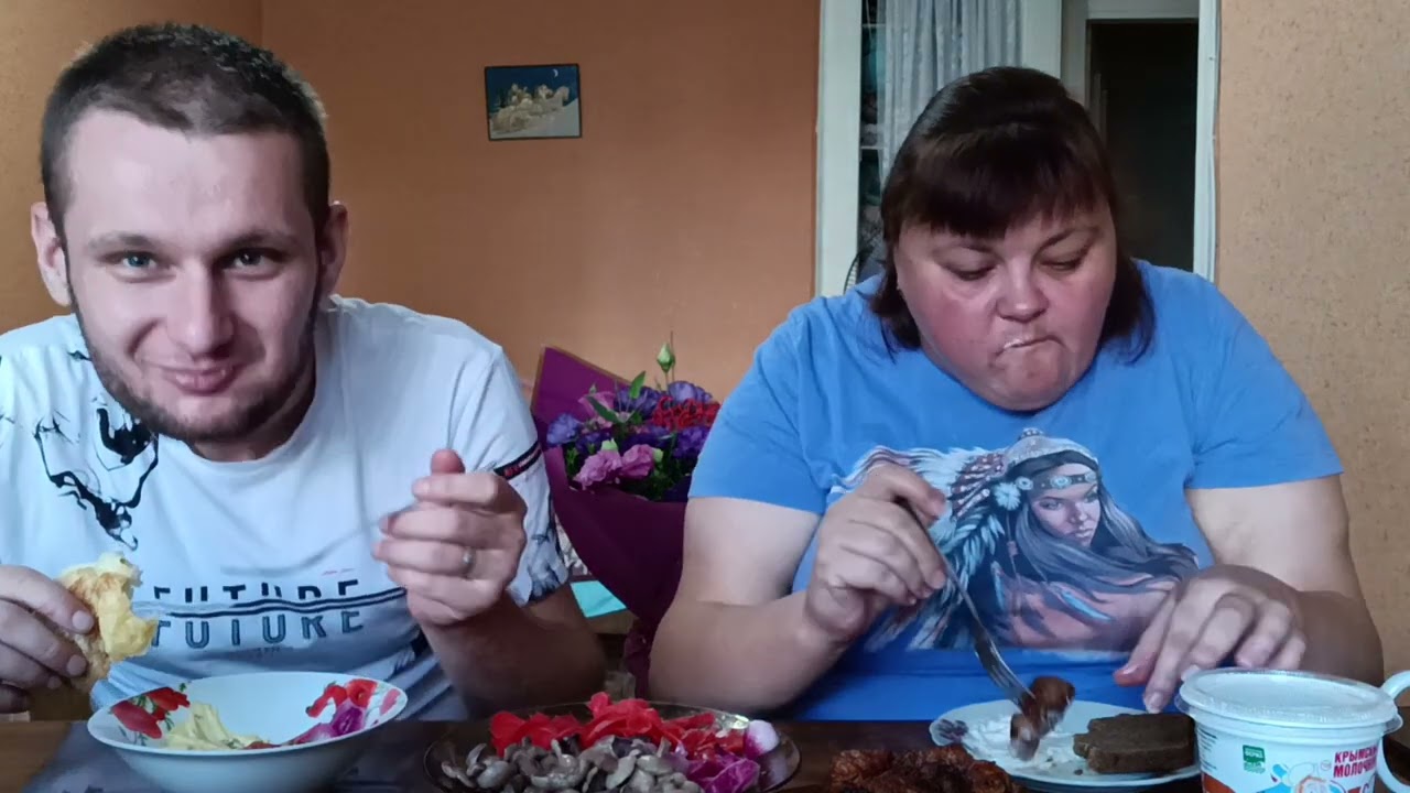 ОТМЕЧАЕМ МОЙ ДЕНЬ РОЖДЕНИЯ С @Макс Солнечный . ШАШЛЫК, ОВОЩИ И КРАСНЫЙ БАРХАТ🥰❤️