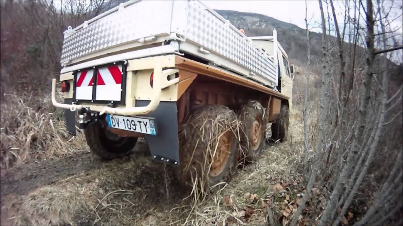 PINZGAUER 712 6x6