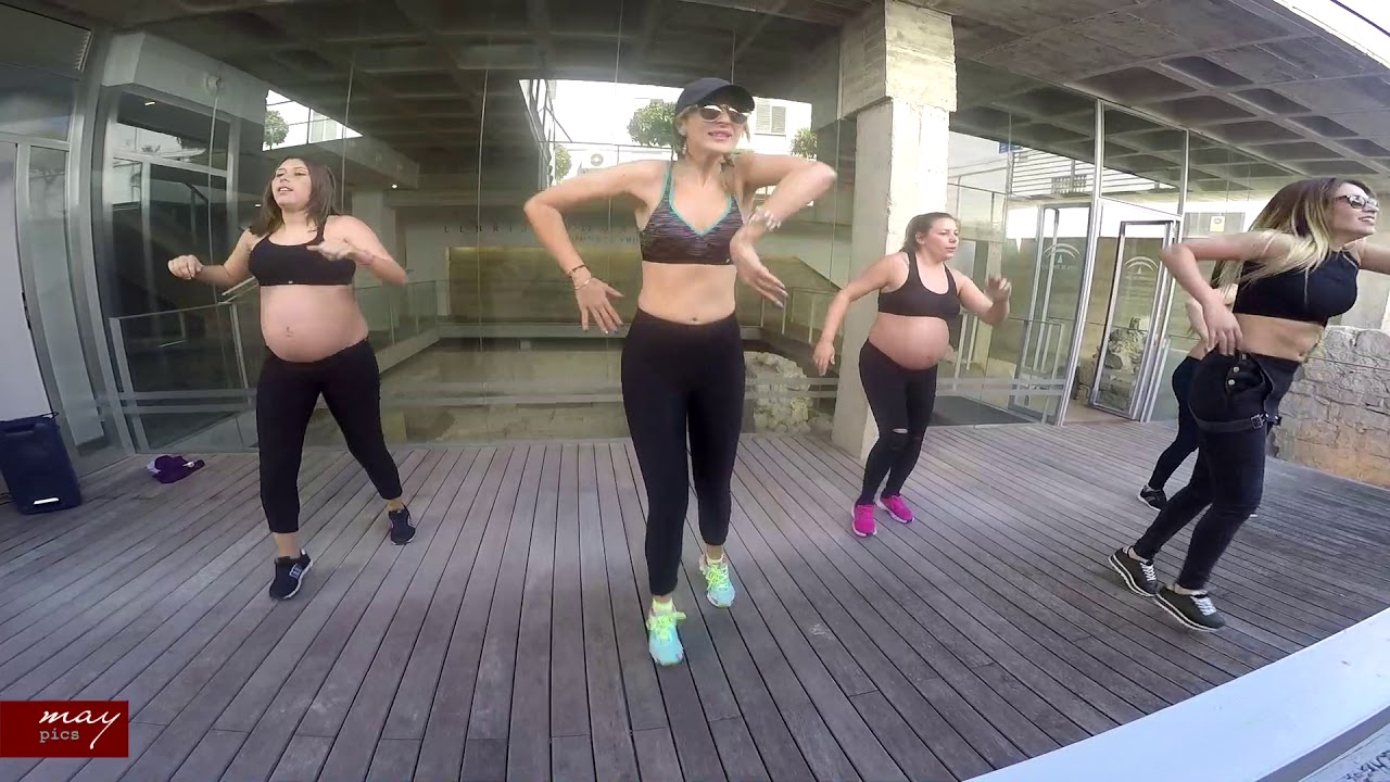 Zumba 2018: embarazadas bailando Fogo