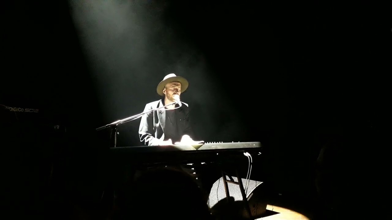 Finn Andrews (The Veils) 
