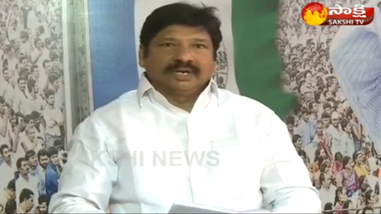 YSRCP Leader Jogi Ramesh Speaks to Media || Slams Chandrababu - Watch Exclusive