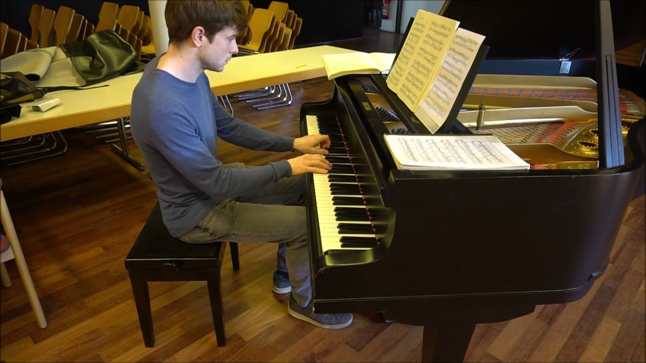 J.S. Bach - Prelude No. 11 in F Major (WTC2, BWV880)