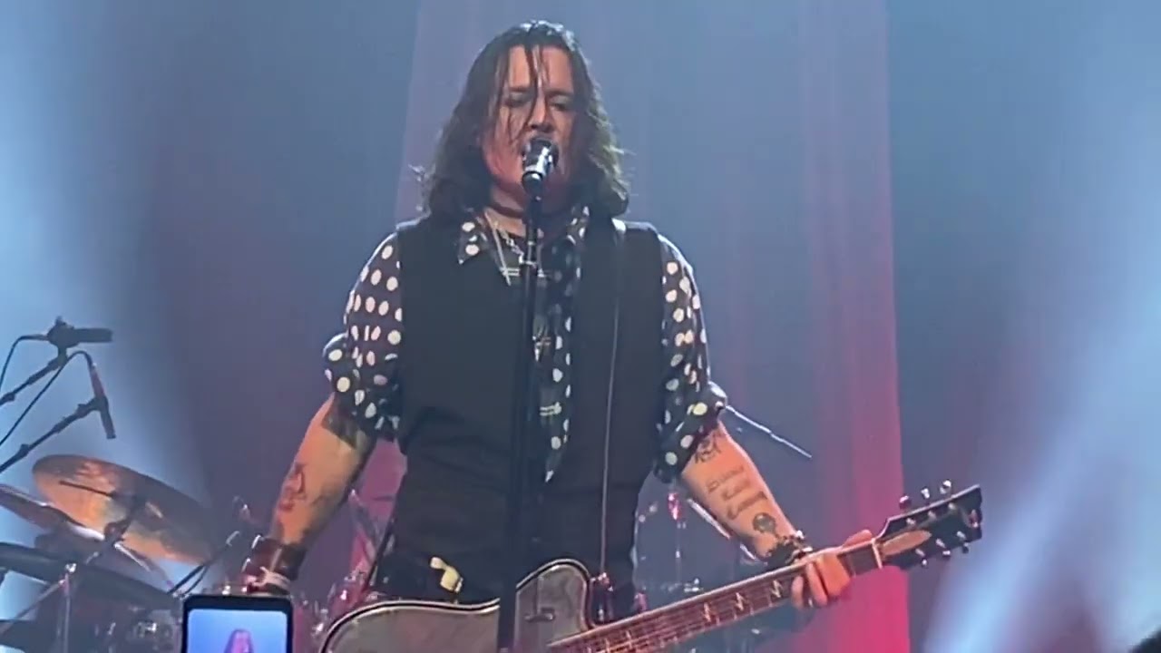 Jeff Beck & Johnny Depp - Louisville Palace - Death and Resurrection Show - 2022-10-22