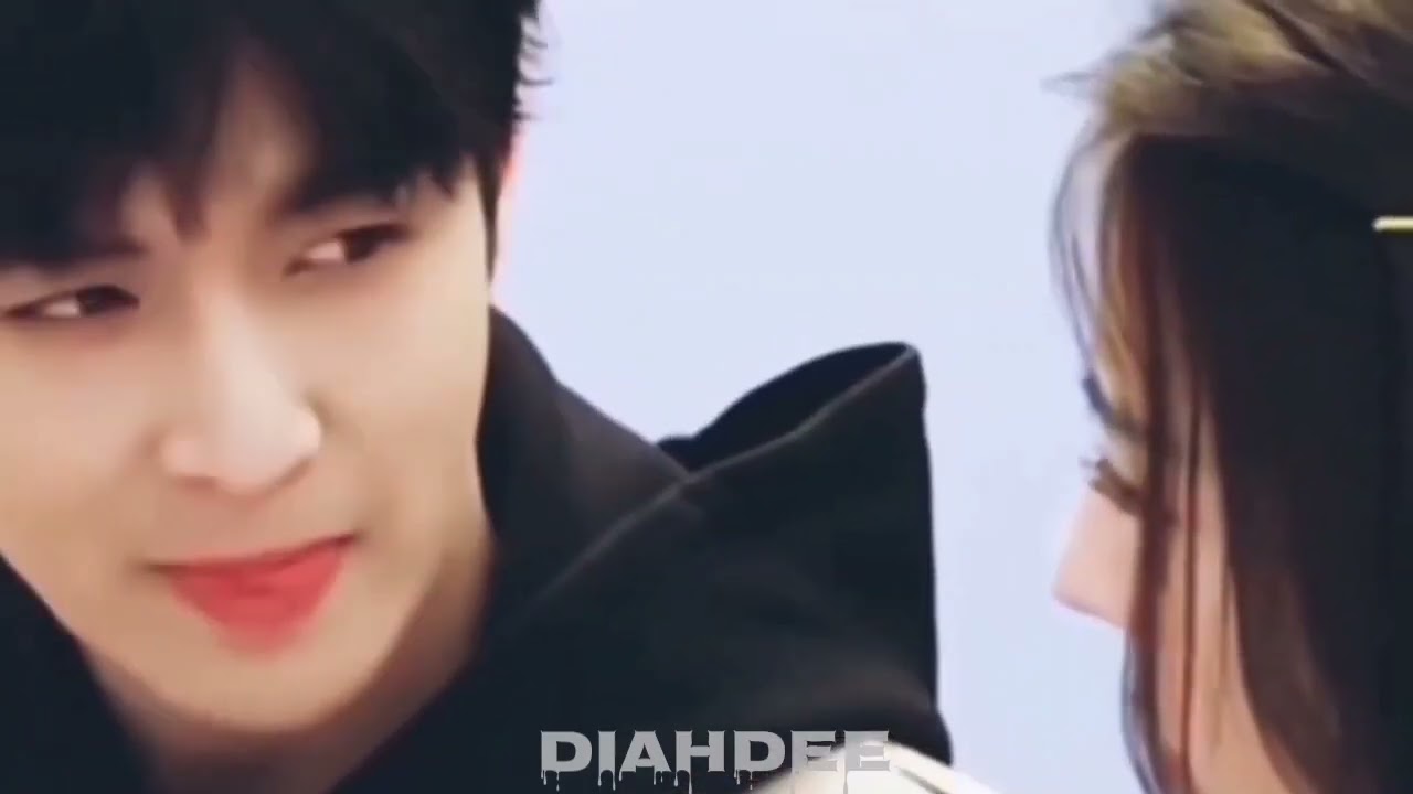 Zhang Yixing and Dilraba Dilmurat 