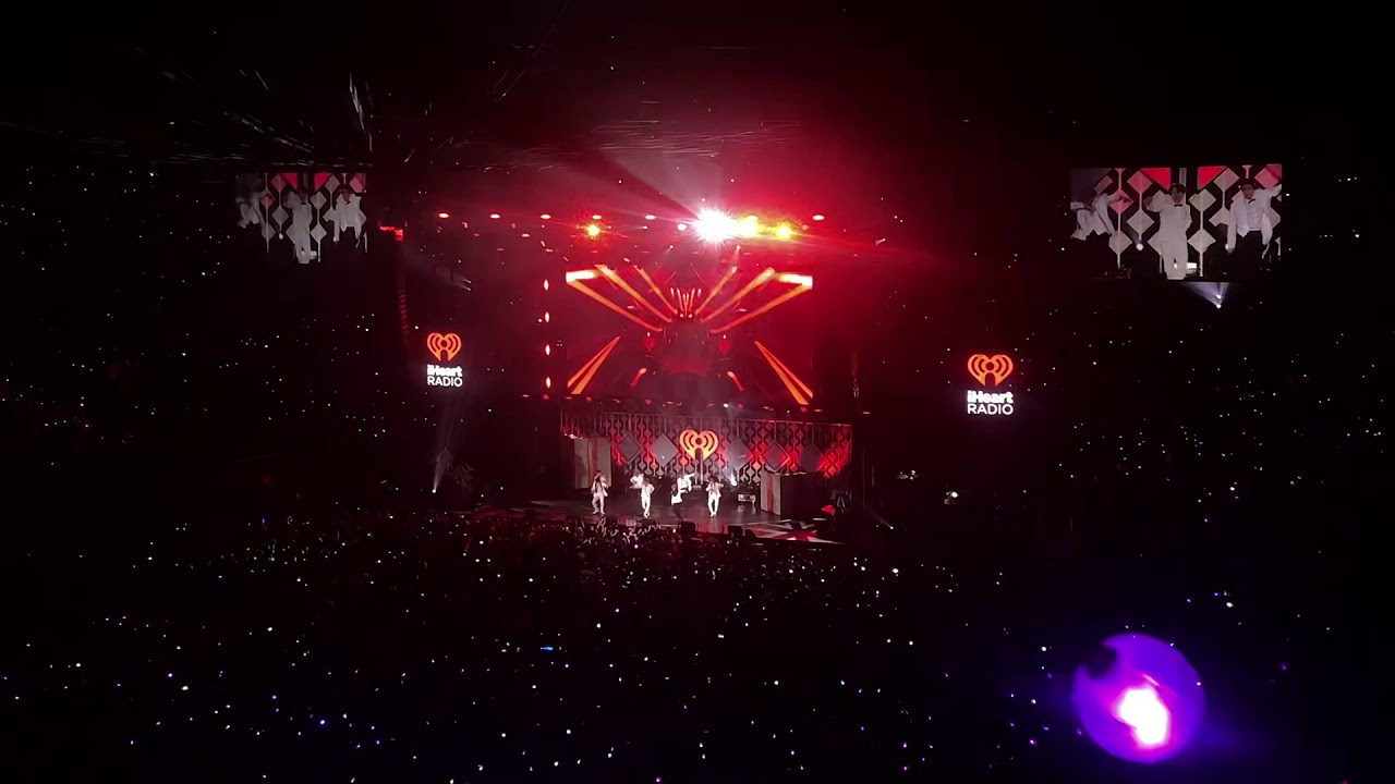 BTS JINGLE BALL LA 12/6/19 MICDROP + INTRO