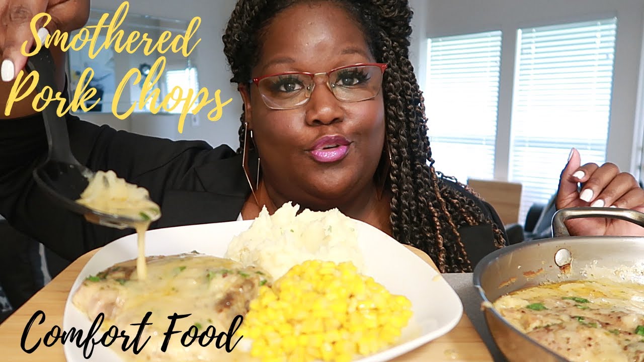 SMOTHERED PORK CHOPS COMFORT FOOD RECIPE + MUKBANG | Asmr 실제 요리 소리