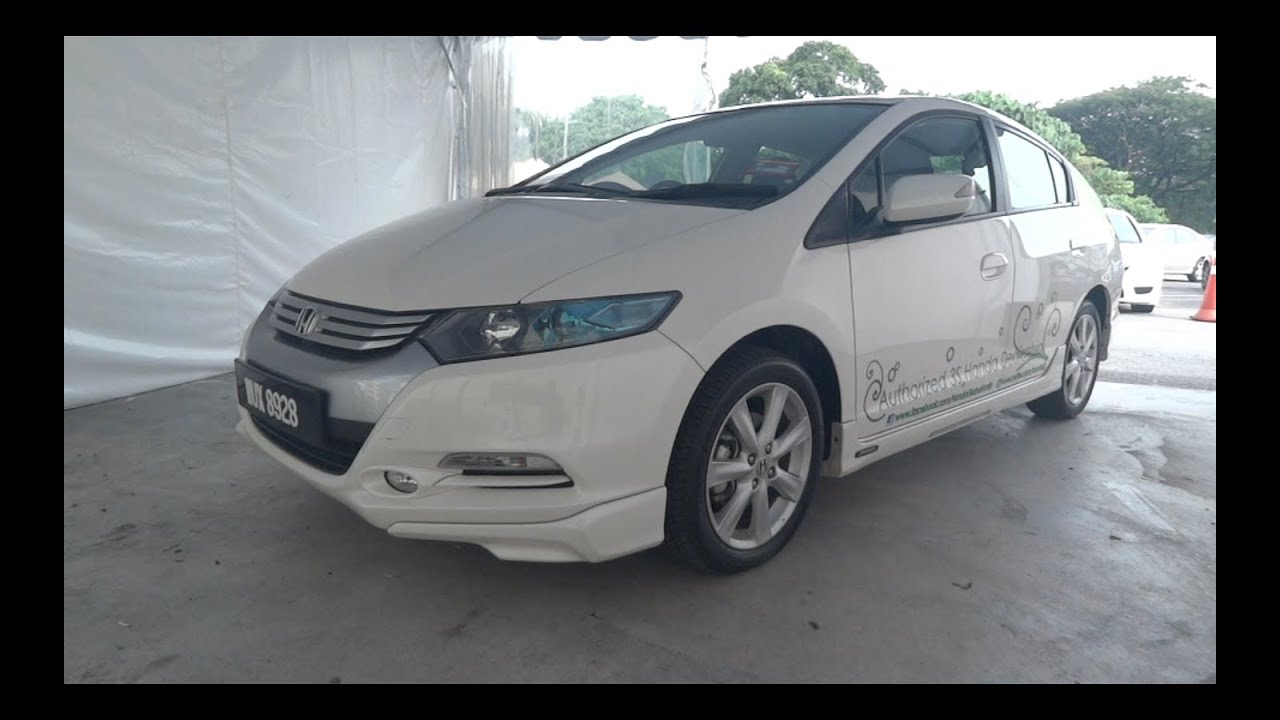 2011 Honda Insight Start-Up and Full Vehicle Tour