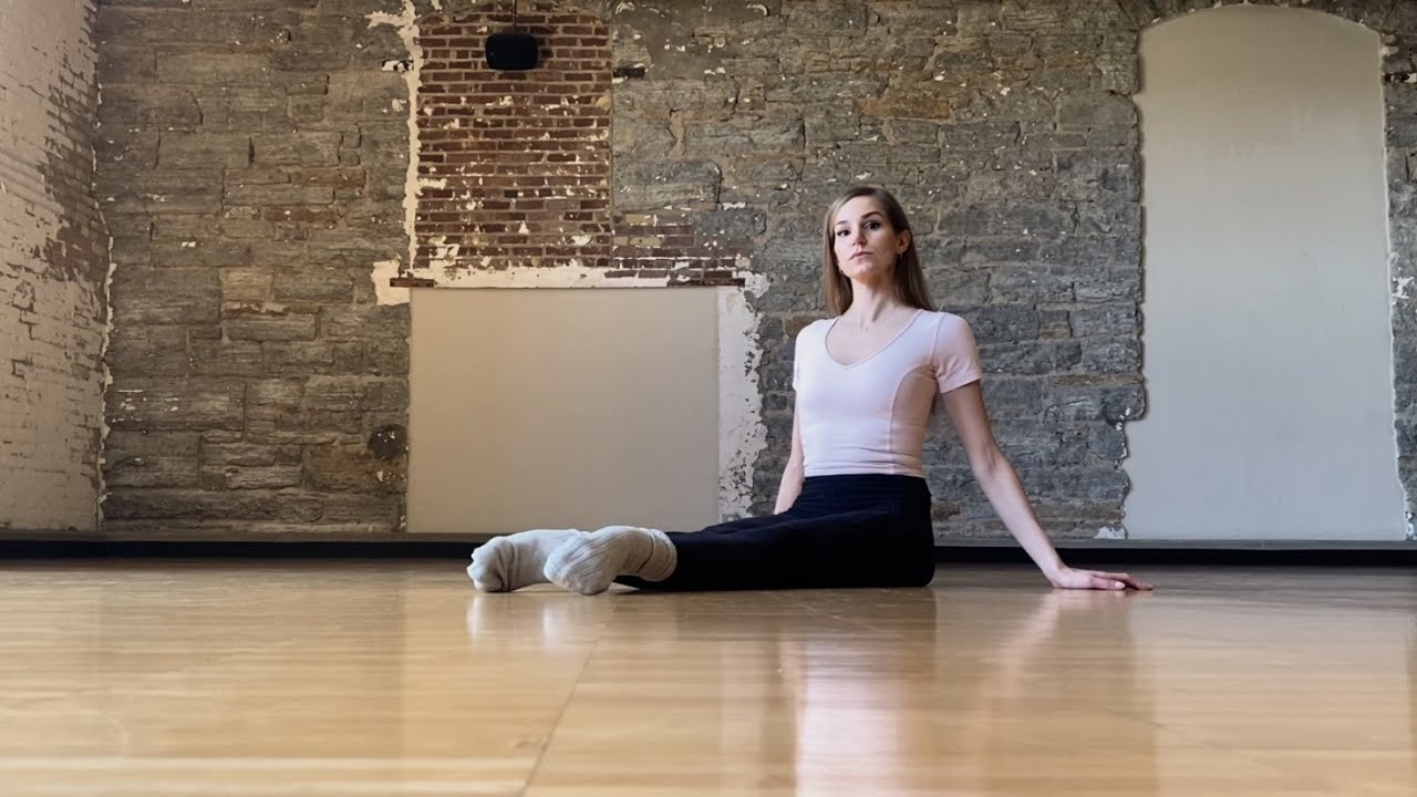 Ballet Exercise for Turn out