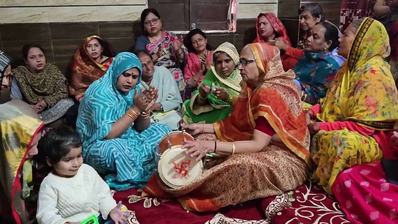 राधा रानी का सुंदर भजन लाडली अद्भुत नजारा तेरे बरसाने में है