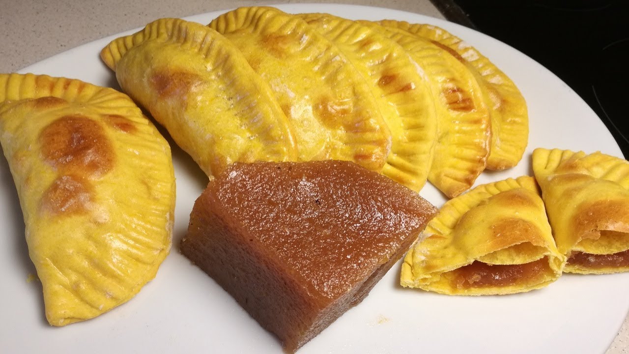EMPANADILLAS CHILENAS DE MEMBRILLO