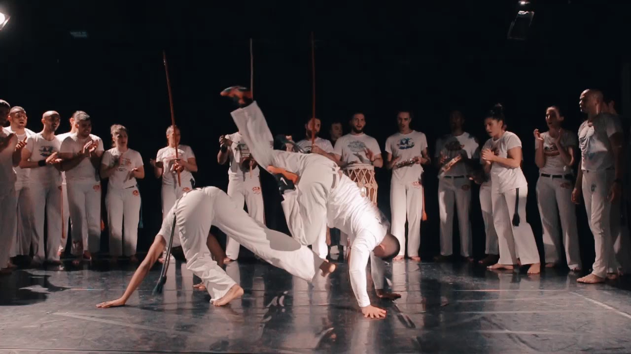 RODA DE CAPOEIRA - ABADA CAPOEIRA PARIS NOV 2018