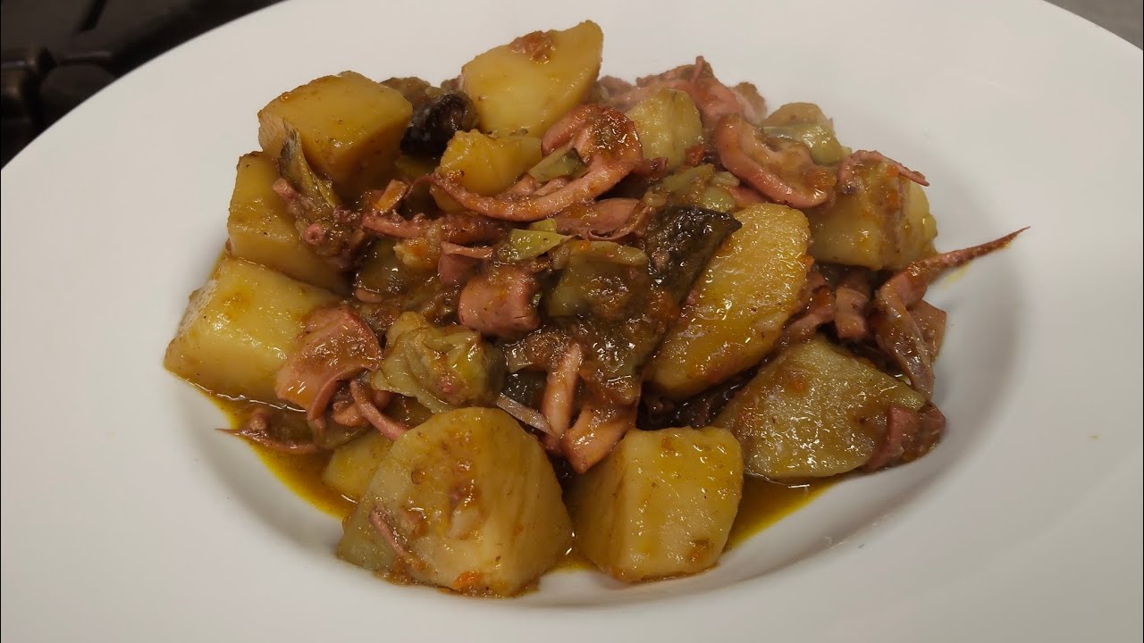 Calamari umido con carciofi e patate ricetta facile 