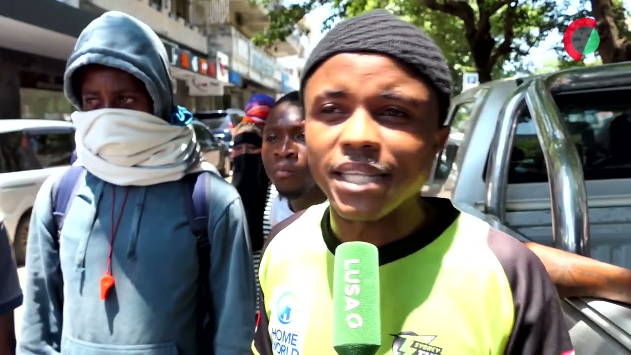 Moçambicanos reconhecem melhorias, mas pedem mais empenho um ano após posse do PR