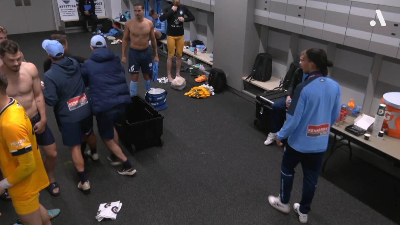 Fiery scenes as Milos Ninkovic is ejected from Sydney FC dressing room