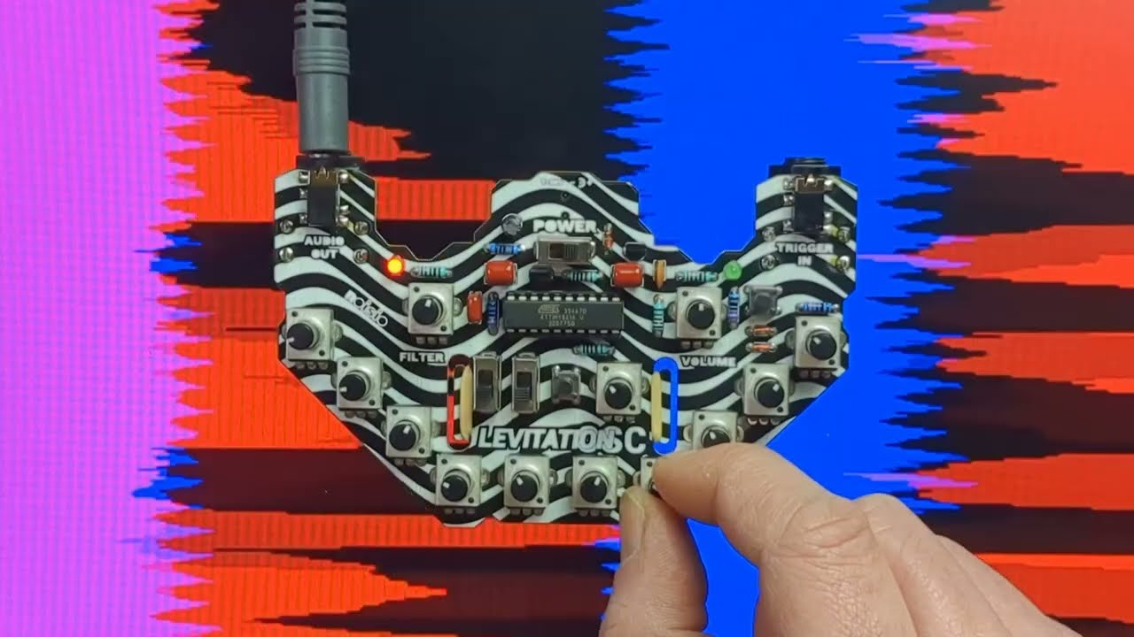 Levitation OSC Drone Oscillator  - sounds and functions