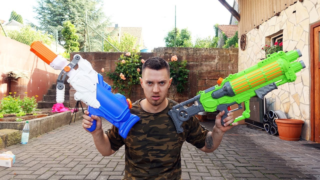 3 WASSERPISTOLEN die du für eine schöne WASSERSCHLACHT brauchst! (Test 2)