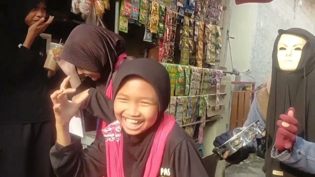 DI SAWER TUTUT