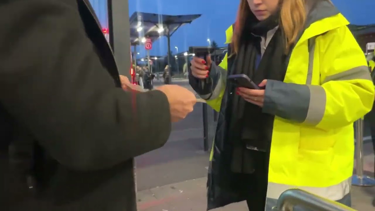 Как добраться из аэропорта Бове в Париж и обратно. 