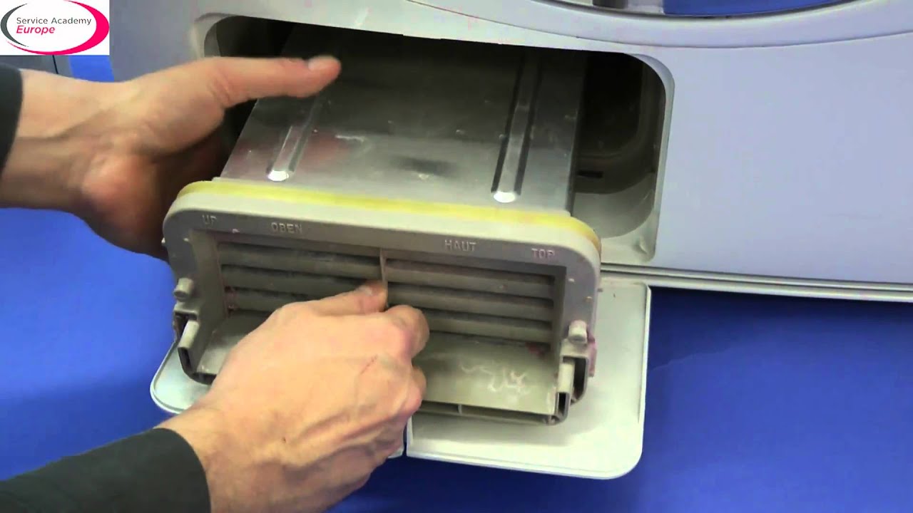 [LG Clothes Dryer] - How to clean the condenser (old-fashioned non heat-pump model)