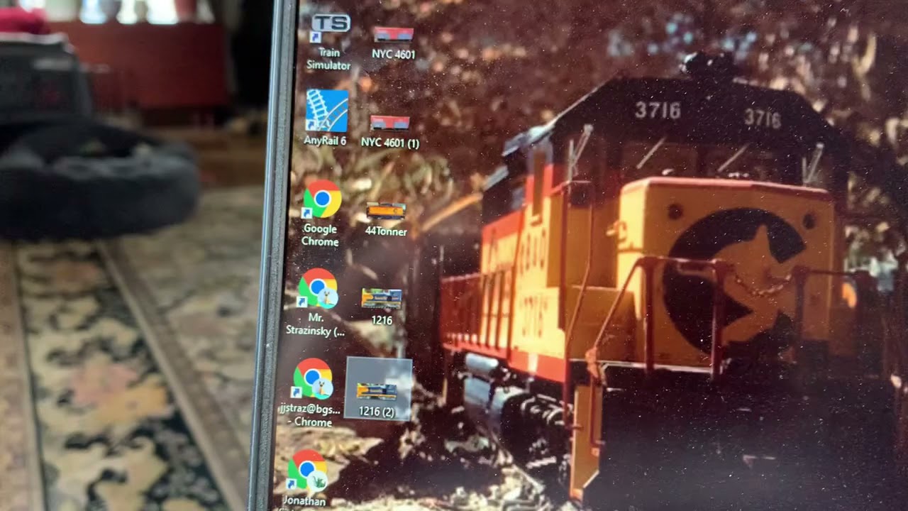 G Scale Railpro HOW TO install, Part 5. Put your own picture on the remote. 2/28/21