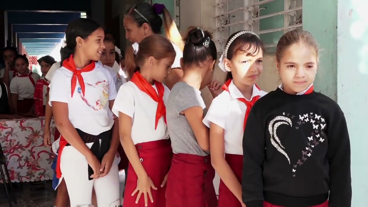Inicia Vacunación contra el VPH para niñas de 4to grado en Manzanillo