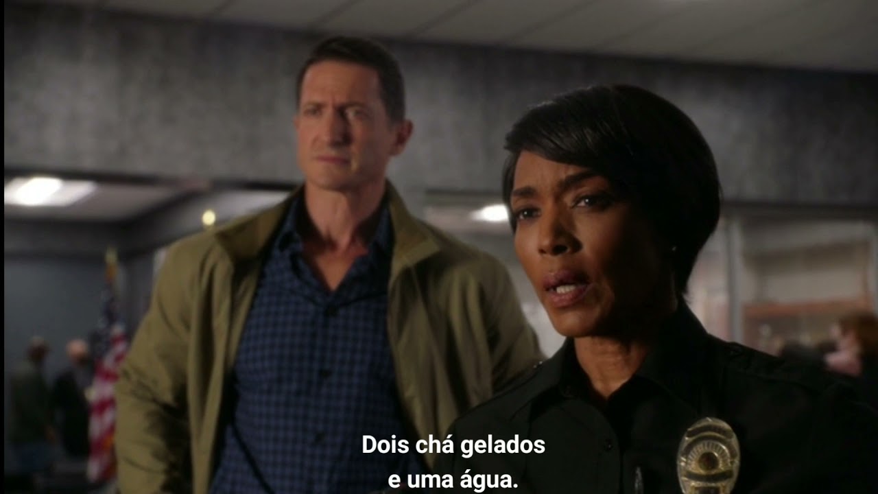 #911onFOX: 4x11 - Athena and Lou investigate Tracie's disappearance