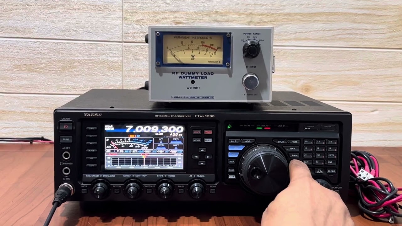 Yaesu FTDX-1200 HF/50MHz Open 100W