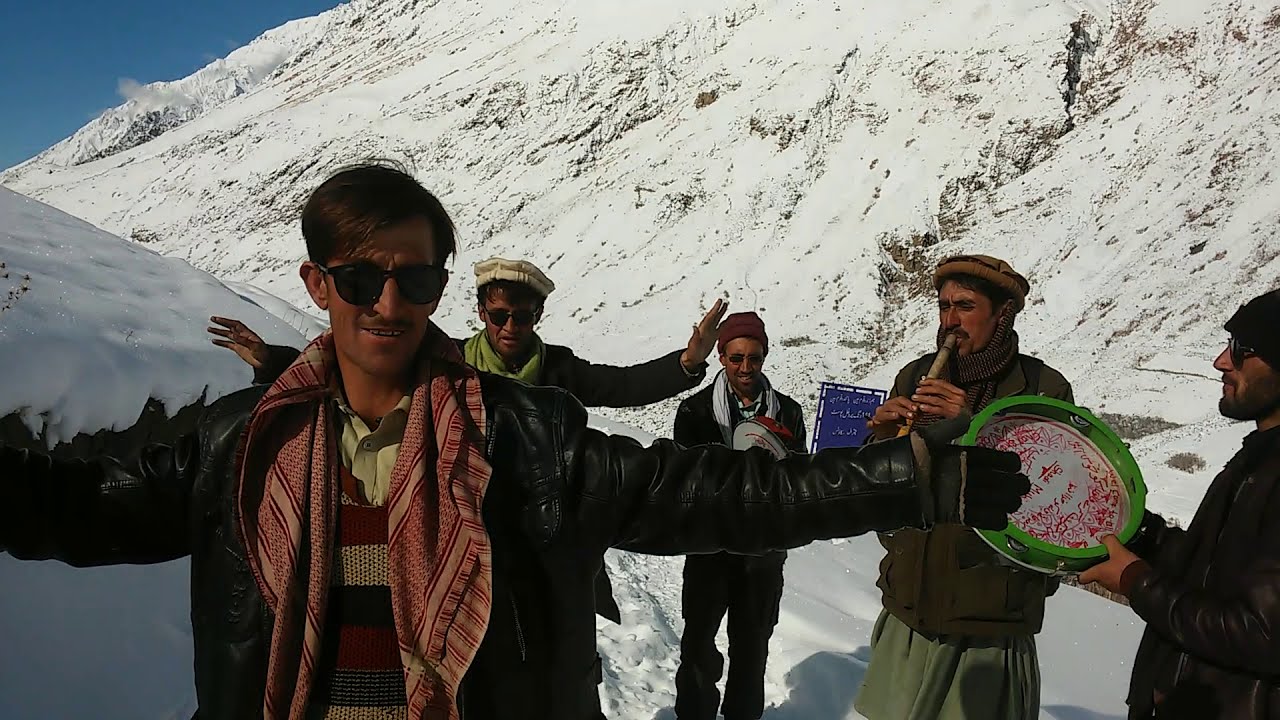 broghil wedding snow