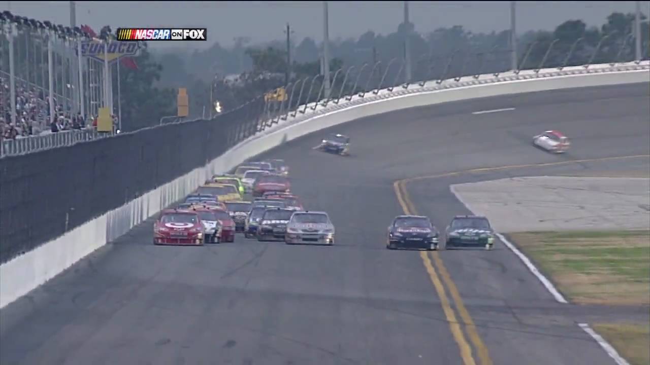 2009 Daytona 500 - The Big One - HD