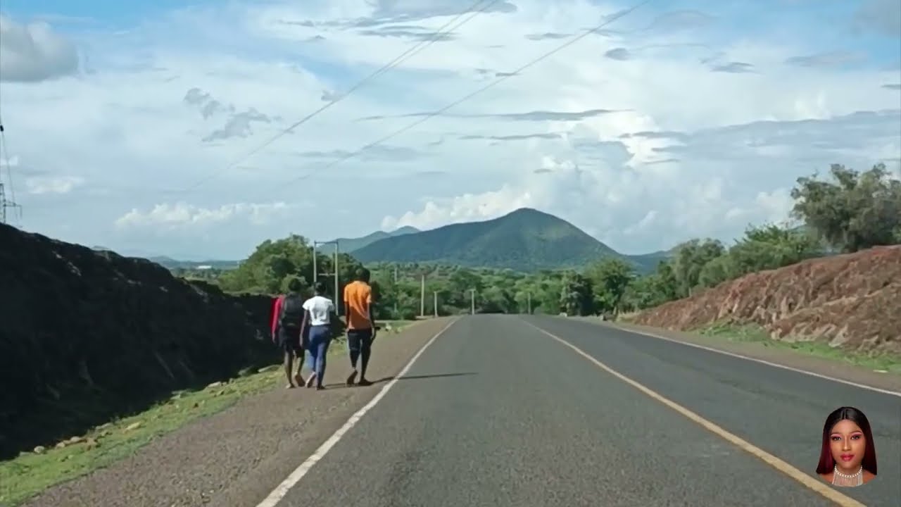 A Road With No Traffic… Just Smooth Tarmac and Beautiful Views 🚗🌿