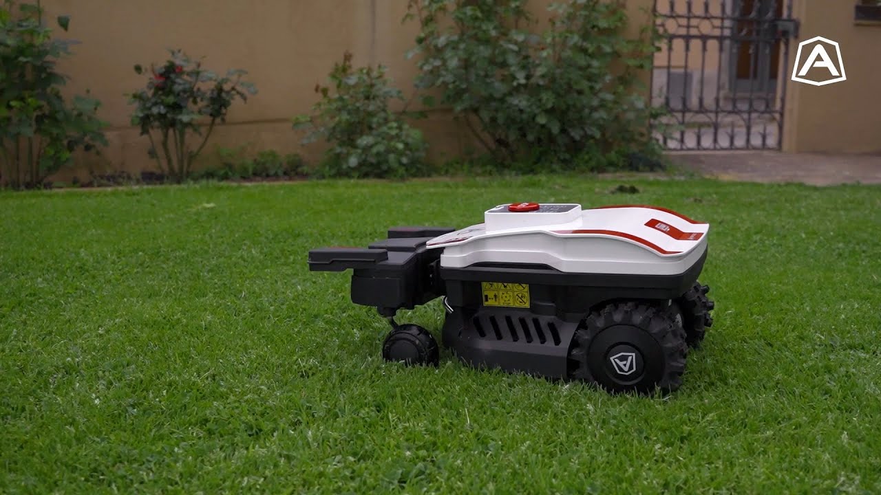 Ambrogio  Robot | Twenty ZR EVO | The technology that revolutionizes gardening robotics.