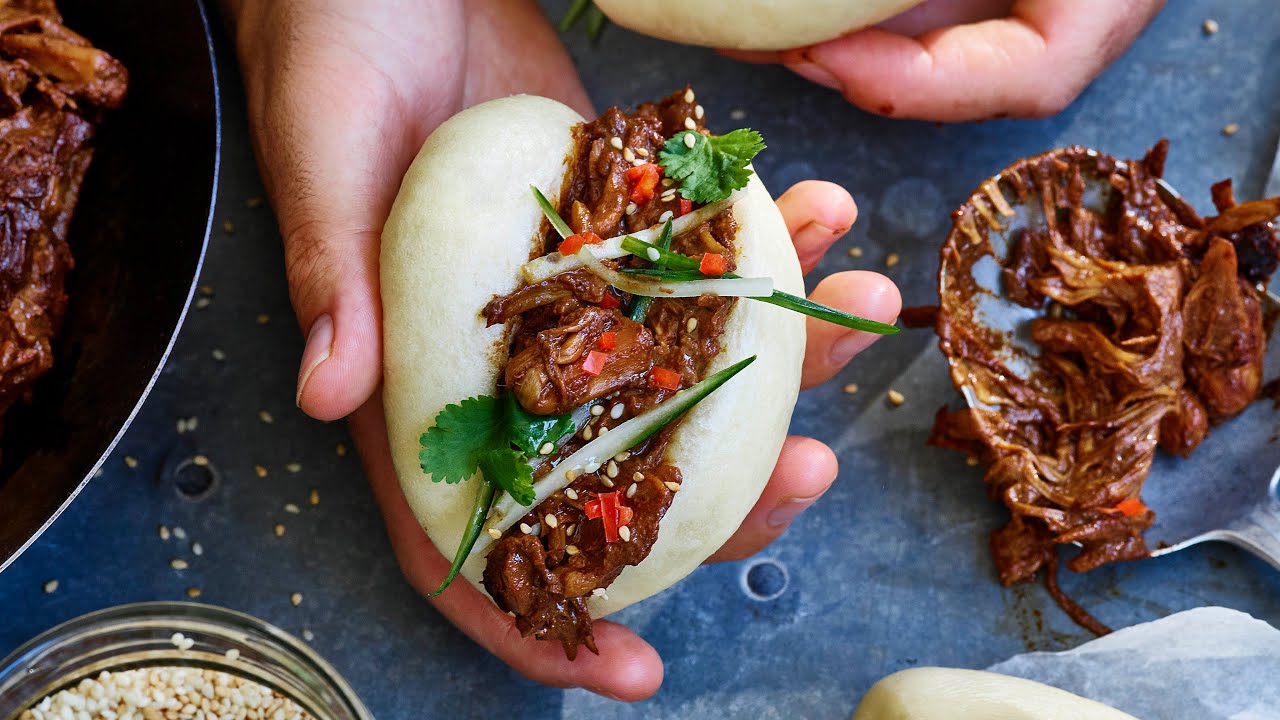 STEAMED BUNS, with sticky braised 'pork'